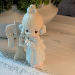 Precious Moments Sweet Girl Figurine in Cream and Light Pink